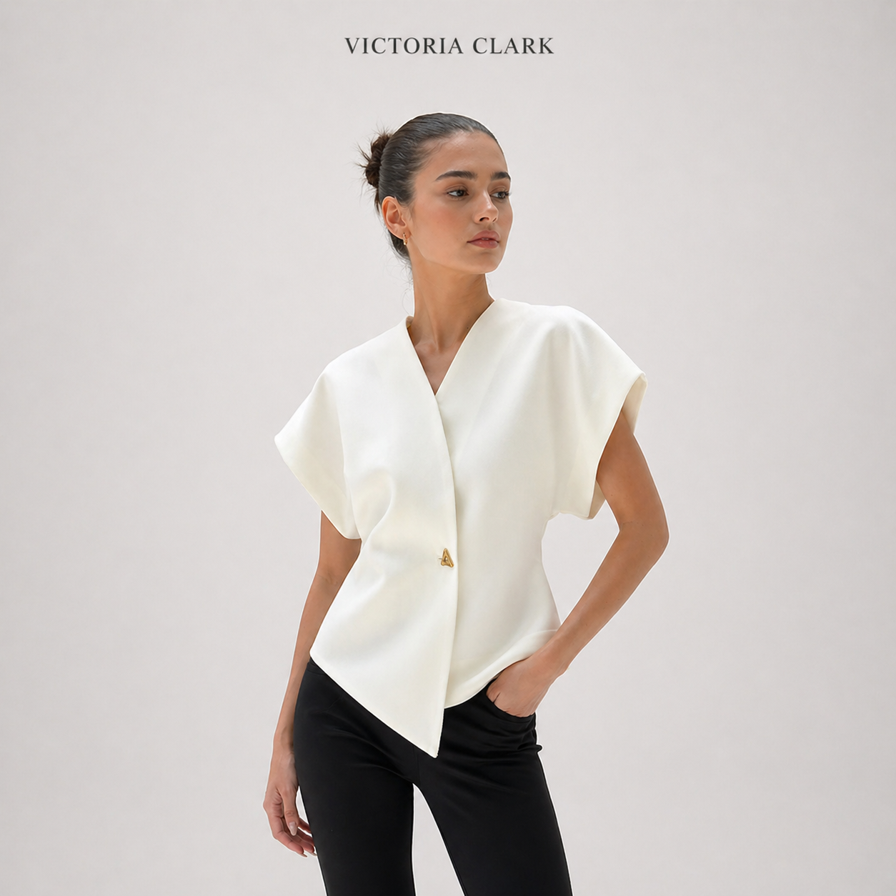BLUSA MODERNA