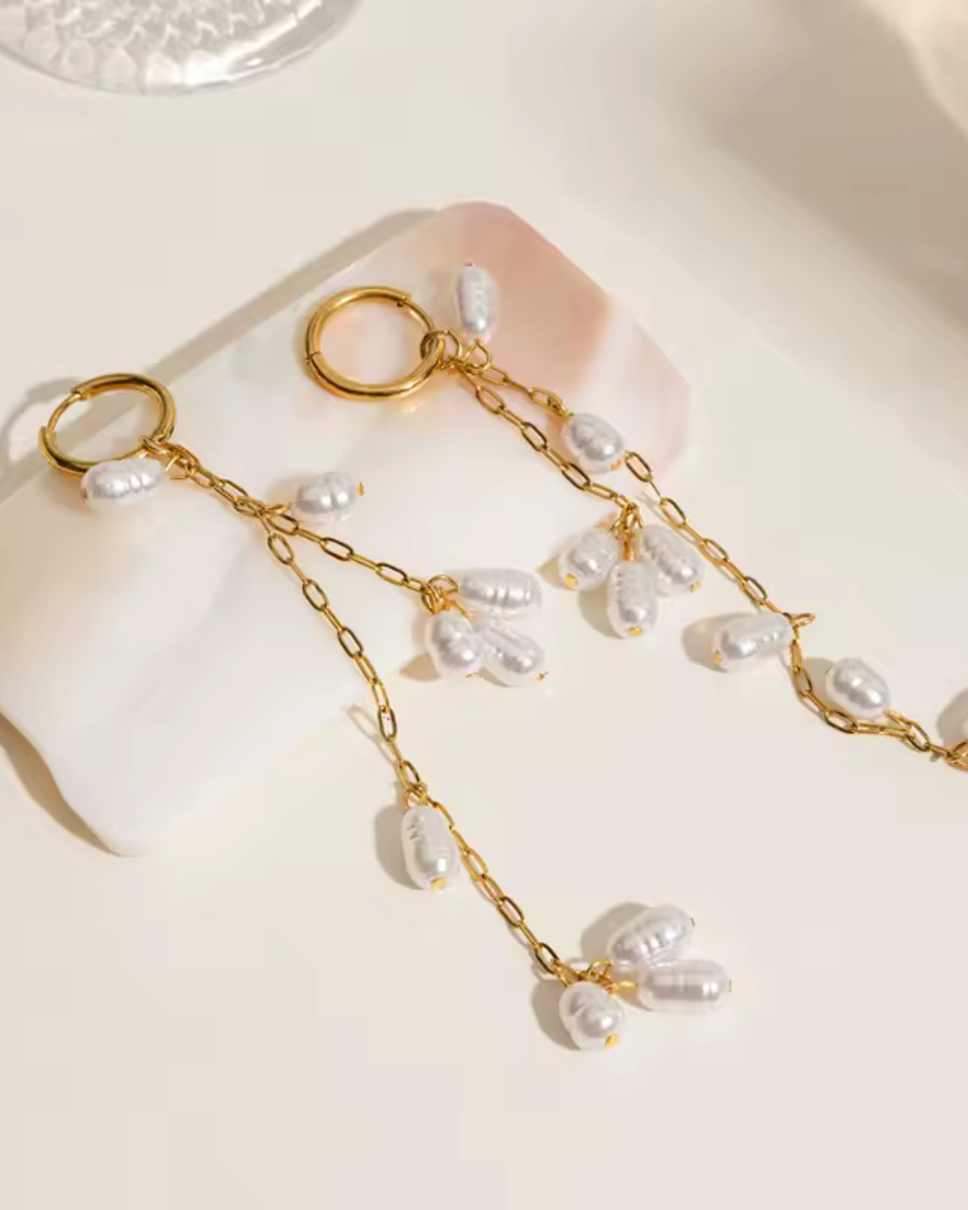 PENDIENTES LARGOS PERLAS