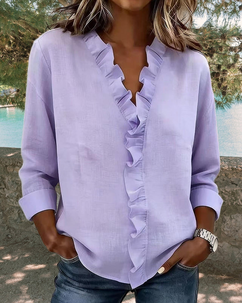 Chiara™ | Blusa con escote en V y delicados volantes