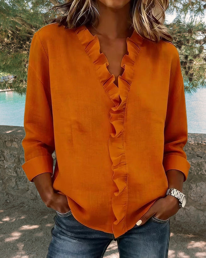 Chiara™ | Blusa con escote en V y delicados volantes