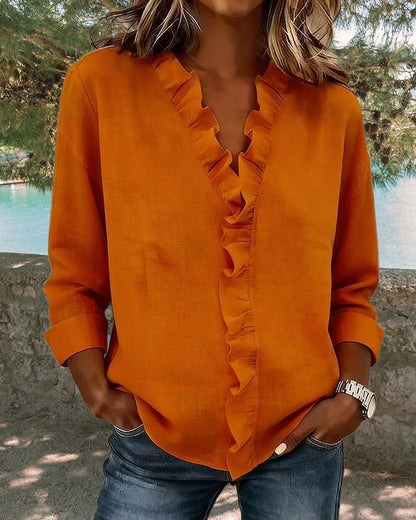 Chiara™ | Blusa con escote en V y delicados volantes